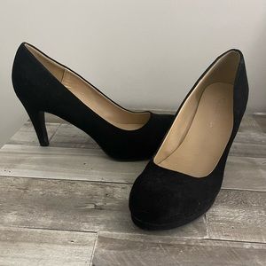 Black 8M Heels